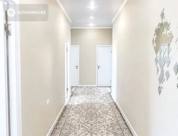 3-комнатная квартира, этаж 7 из 10, 100 м², миниатюра 5