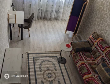 2-комнатная квартира, этаж 3 из 6, 49 м², миниатюра 7