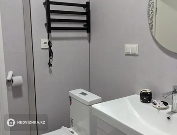 2-комнатная квартира, этаж 3 из 6, 49 м², миниатюра 11