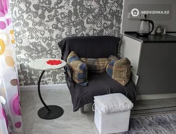 2-комнатная квартира, этаж 3 из 6, 49 м², миниатюра 12