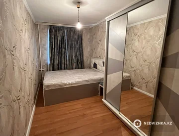 3-комнатная квартира, этаж 1 из 4, 60 м², На длительный срок, миниатюра 8