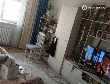 3-комнатная квартира, этаж 4 из 5, 88 м², миниатюра 4
