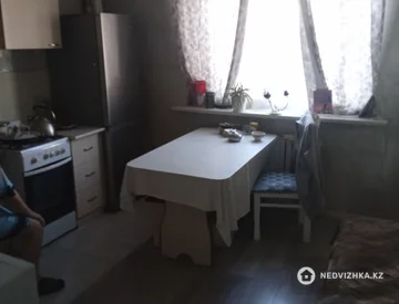 3-комнатная квартира, этаж 4 из 5, 88 м², миниатюра 8