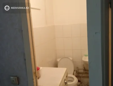 3-комнатная квартира, этаж 4 из 5, 88 м², миниатюра 11