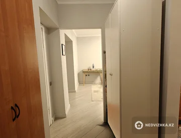 2-комнатная квартира, этаж 2 из 5, 49 м², миниатюра 9