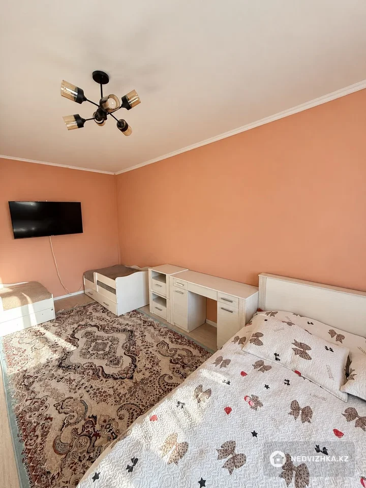 1-комнатная квартира, этаж 9 из 9, 40 м², фотография 5