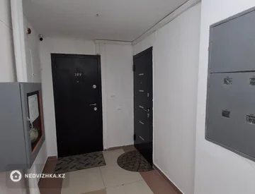 4-комнатная квартира, этаж 11 из 13, 80 м², миниатюра 6