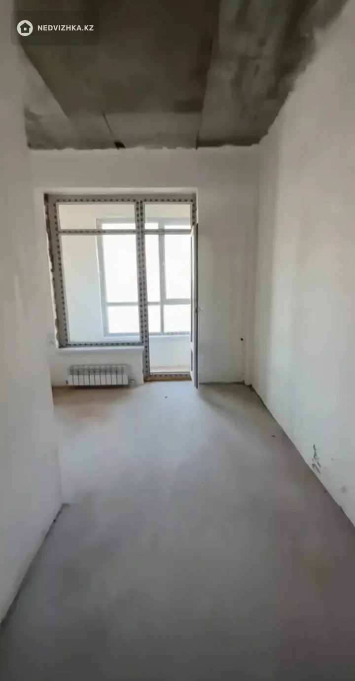 3-комнатная квартира, этаж 6 из 10, 118 м², фотография 2