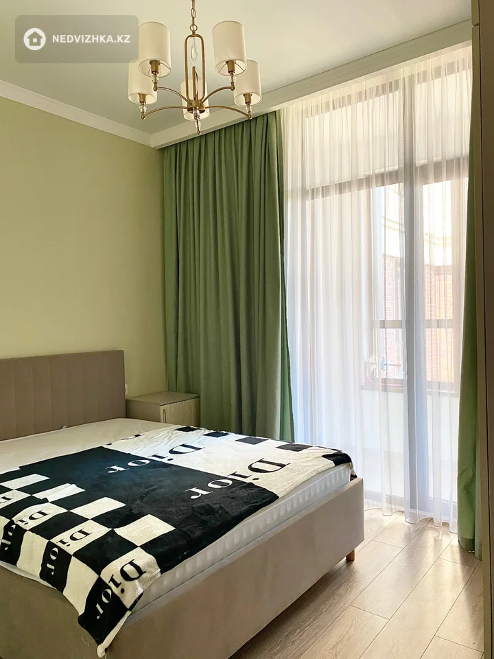 2-комнатная квартира, этаж 10 из 12, 47 м², фотография 2