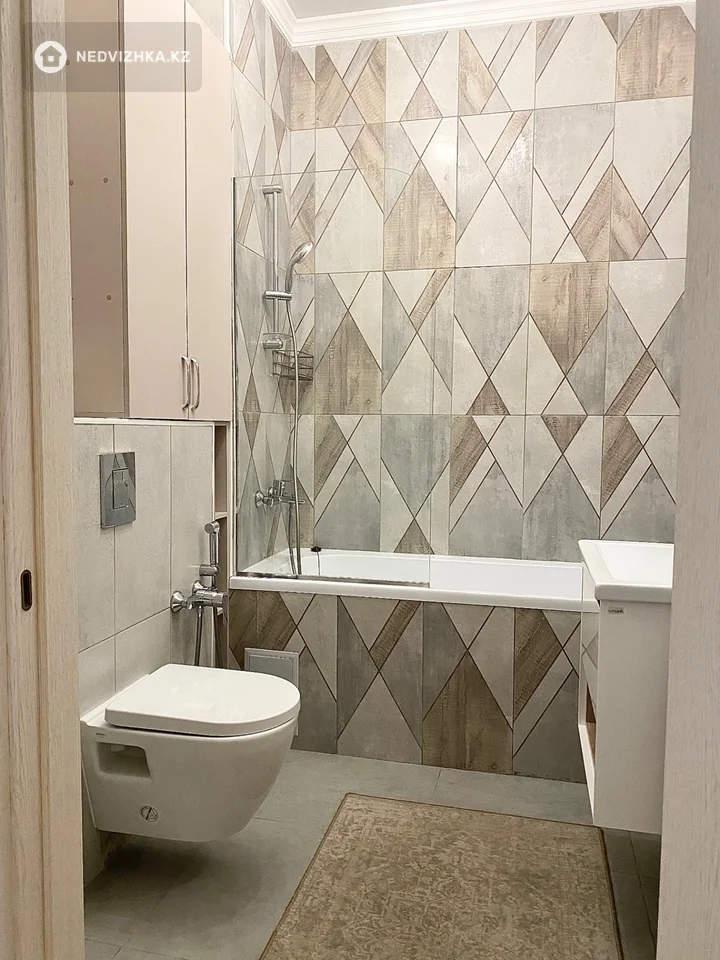 2-комнатная квартира, этаж 10 из 12, 47 м², фотография 5