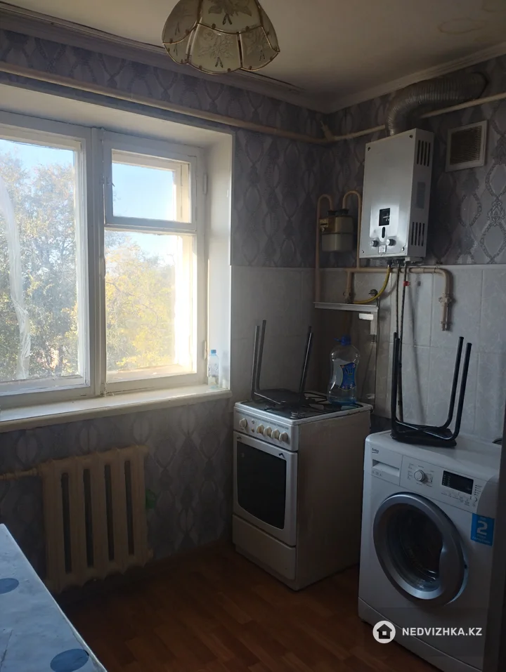 2-комнатная квартира, этаж 5 из 5, 47 м², На длительный срок, фотография 3