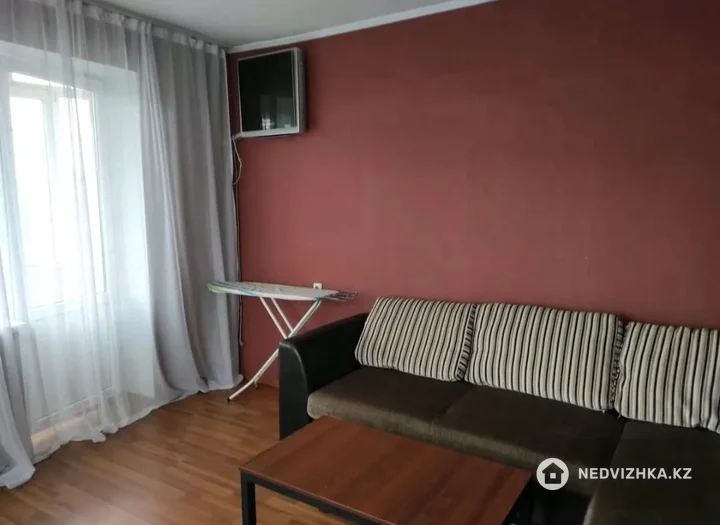 1-комнатная квартира, этаж 5 из 5, 42 м², На длительный срок