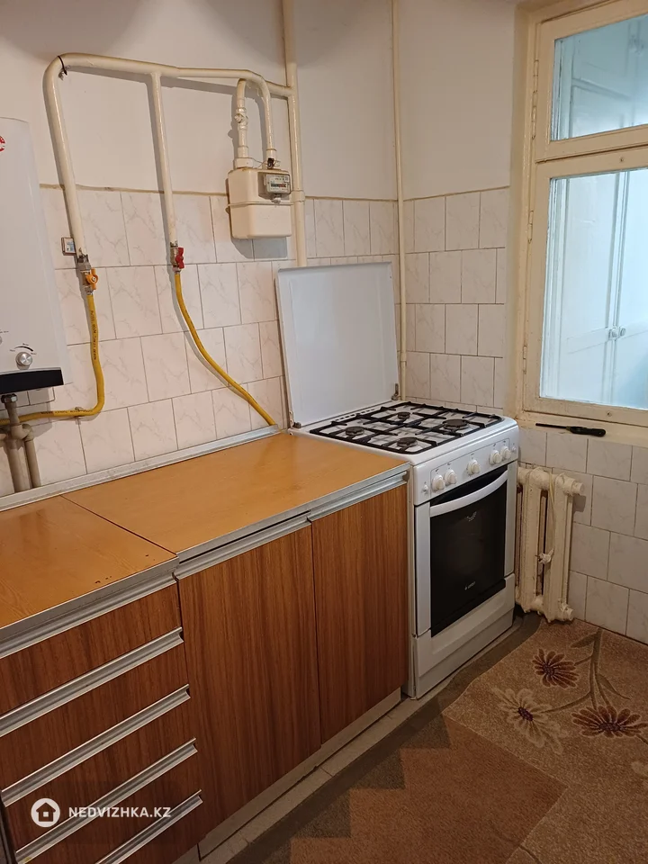 2-комнатная квартира, этаж 2 из 5, 50 м², На длительный срок, фотография 4