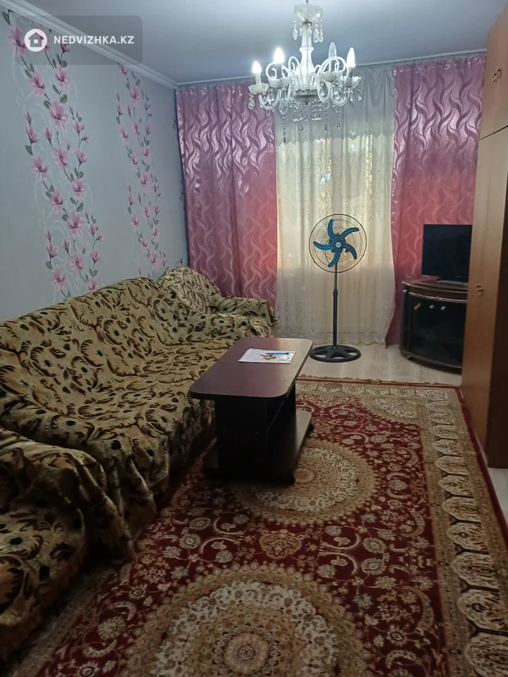 2-комнатная квартира, этаж 2 из 5, 50 м², На длительный срок, фотография 5