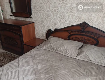 2-комнатная квартира, этаж 2 из 5, 50 м², На длительный срок, миниатюра 10