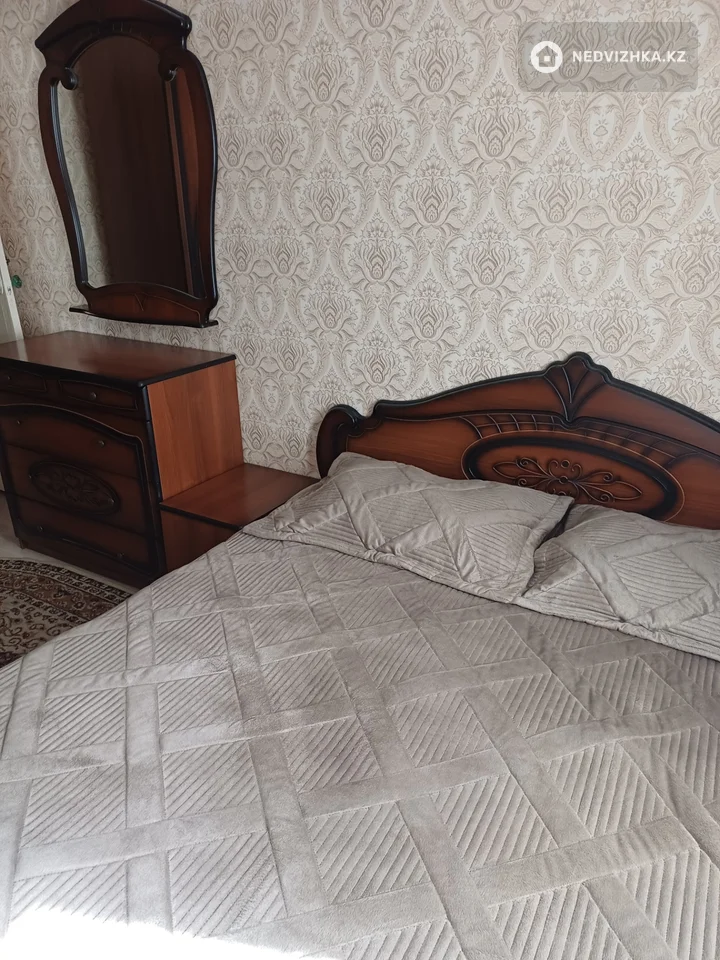 2-комнатная квартира, этаж 2 из 5, 50 м², На длительный срок, фотография 2
