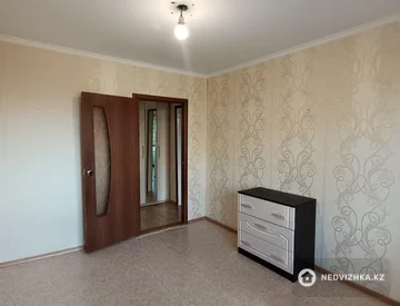 2-комнатная квартира, этаж 2 из 5, 48 м², миниатюра 2