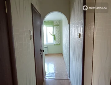 2-комнатная квартира, этаж 2 из 5, 48 м², миниатюра 10