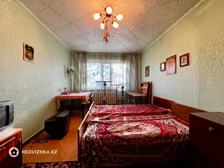 3-комнатная квартира, этаж 3 из 5, 64 м², фотография 5