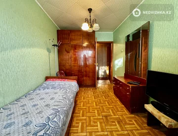 3-комнатная квартира, этаж 3 из 5, 64 м², миниатюра 9