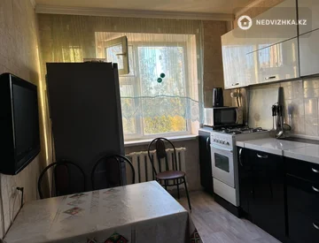 1-комнатная квартира, этаж 5 из 5, 38 м², миниатюра 2