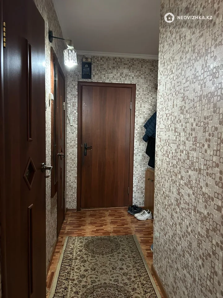 1-комнатная квартира, этаж 5 из 5, 38 м², фотография 4