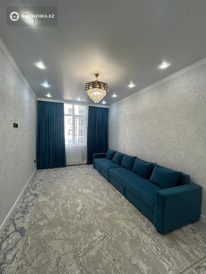 3-комнатная квартира, этаж 5 из 17, 86 м², фотография 2