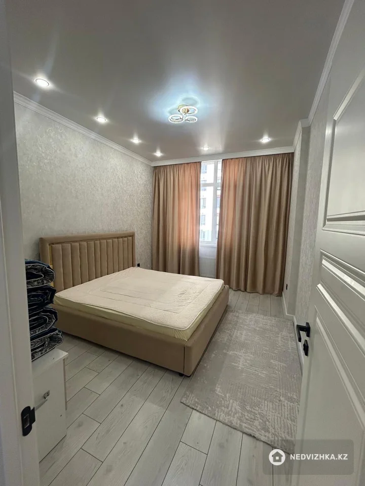 3-комнатная квартира, этаж 5 из 17, 86 м², фотография 4
