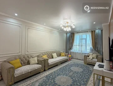4-комнатная квартира, этаж 5 из 10, 110 м², миниатюра 4