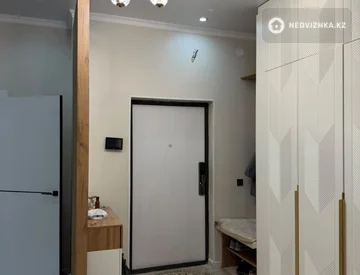 4-комнатная квартира, этаж 5 из 10, 110 м², миниатюра 8
