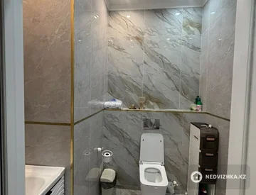 4-комнатная квартира, этаж 5 из 10, 110 м², миниатюра 10