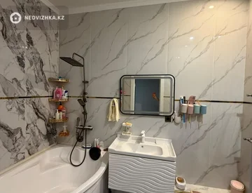 4-комнатная квартира, этаж 5 из 10, 110 м², миниатюра 11