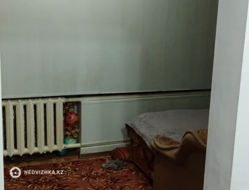 2-комнатная квартира, этаж 1 из 2, 43 м², миниатюра 2