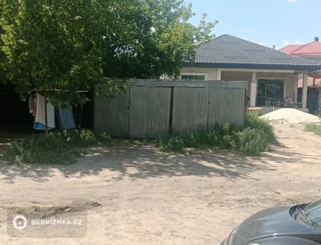 2-комнатная квартира, этаж 1 из 2, 43 м², миниатюра 5