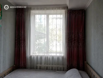 2-комнатная квартира, этаж 1 из 2, 43 м², миниатюра 6