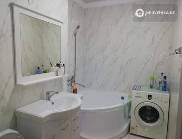 2-комнатная квартира, этаж 6 из 9, 65 м², миниатюра 3
