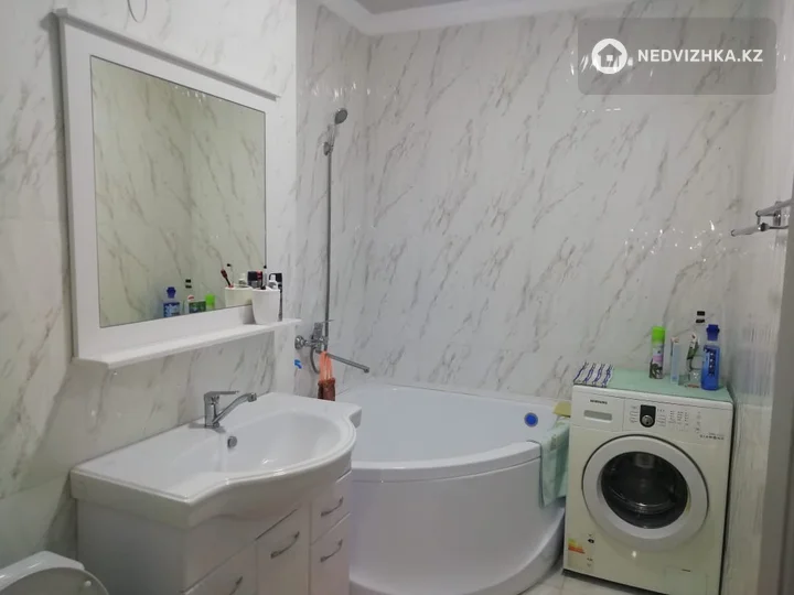 2-комнатная квартира, этаж 6 из 9, 65 м², фотография 3