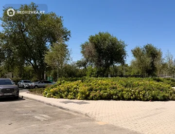 1-комнатная квартира, этаж 12 из 12, 42 м², миниатюра 4