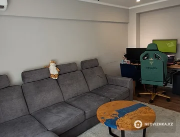 3-комнатная квартира, этаж 5 из 5, 72 м², миниатюра 3