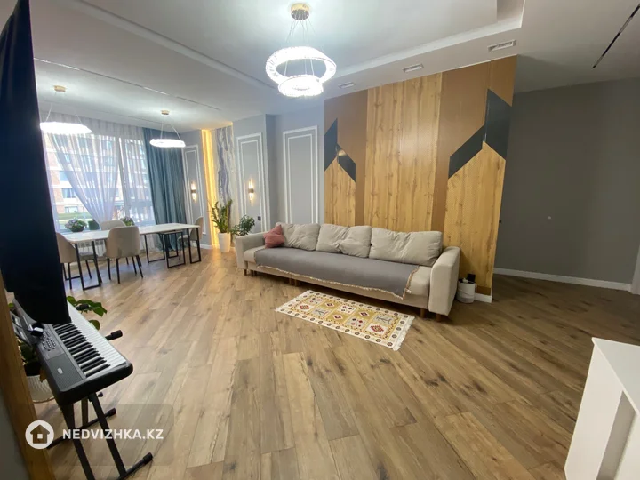3-комнатная квартира, этаж 2 из 12, 113 м², фотография 5