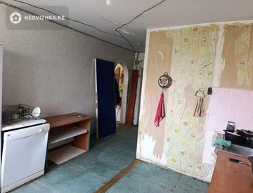 2-комнатная квартира, этаж 2 из 5, 61 м², миниатюра 6