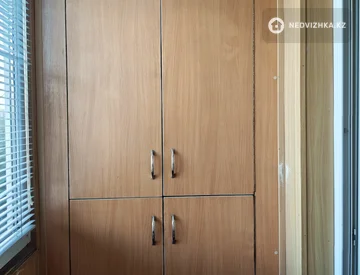 4-комнатная квартира, этаж 4 из 5, 82 м², миниатюра 11