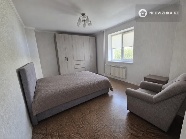 3-комнатная квартира, этаж 2 из 9, 97 м², фотография 5