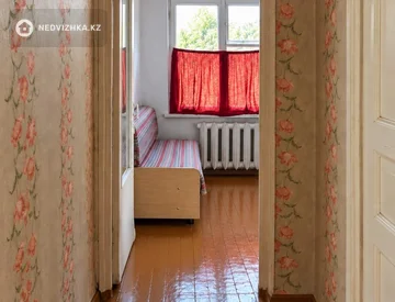 1-комнатная квартира, этаж 4 из 5, 36 м², миниатюра 7