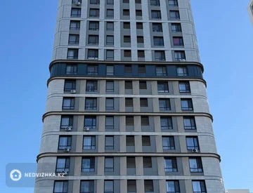 4-комнатная квартира, этаж 11 из 18, 91 м², миниатюра 3
