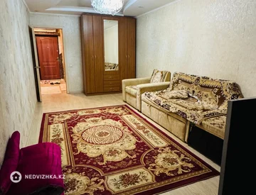 2-комнатная квартира, этаж 6 из 9, 51 м², миниатюра 2