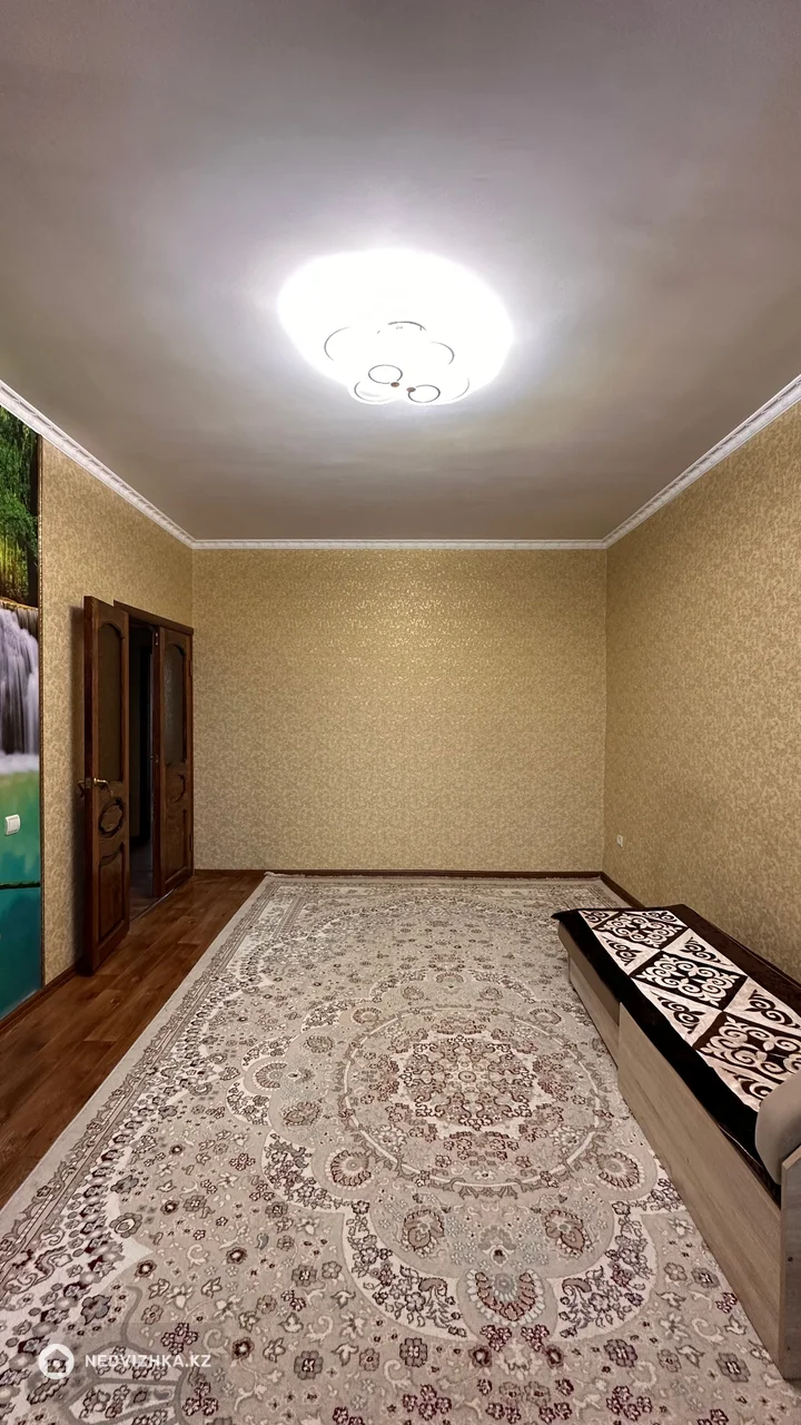 3-комнатная квартира, этаж 5 из 5, 67 м², фотография 2
