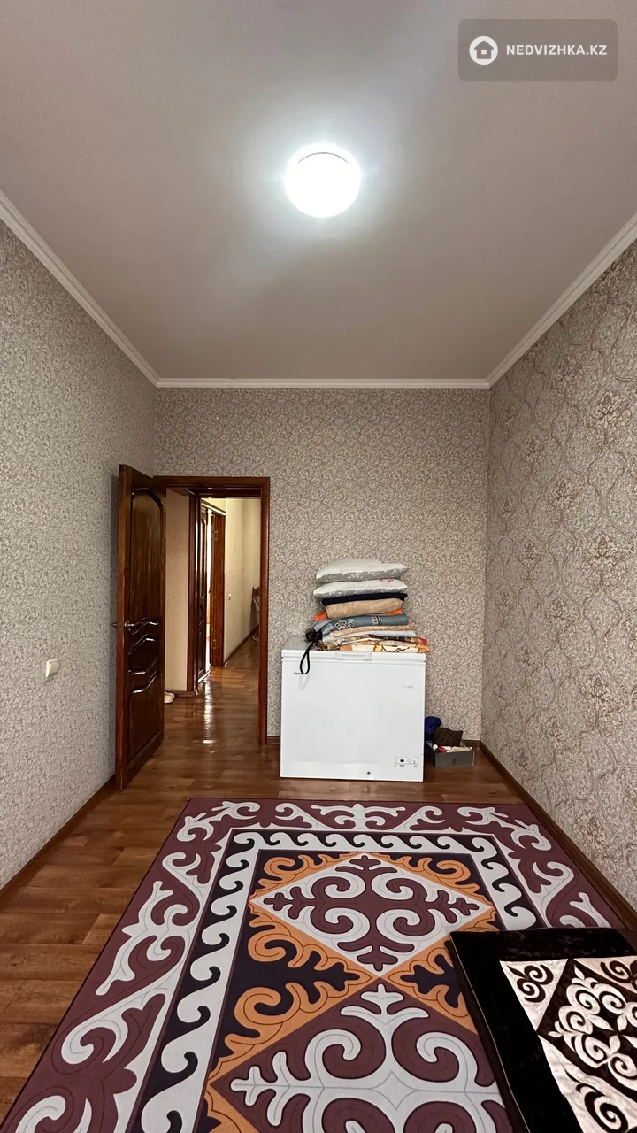 3-комнатная квартира, этаж 5 из 5, 67 м², фотография 4