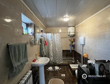 6-комнатный дом, 10 соток, 200 м², миниатюра 1