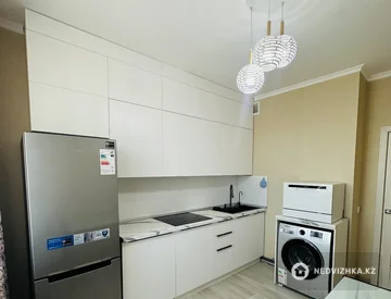 2-комнатная квартира, этаж 7 из 7, 57 м², миниатюра 6